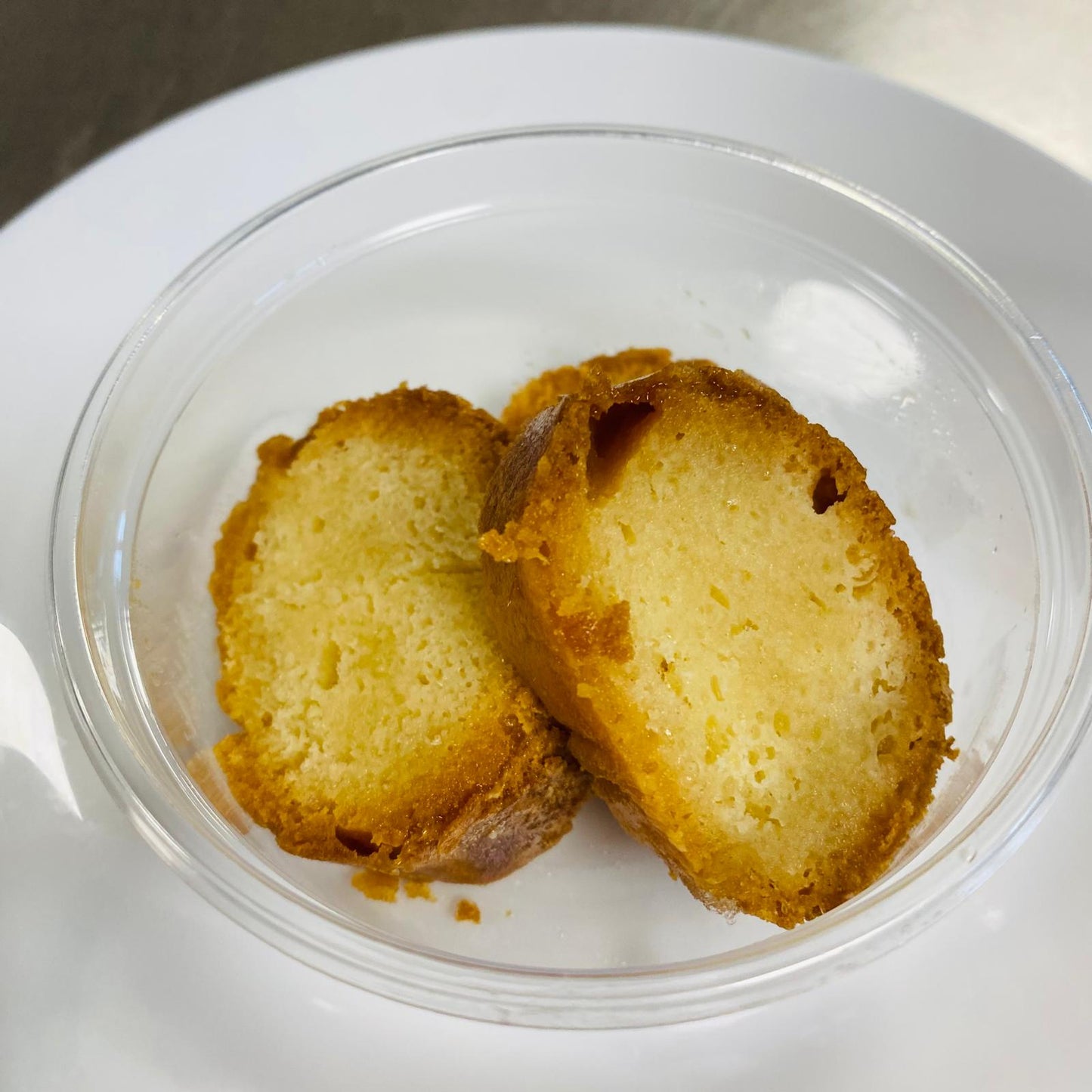 Donderdag 08/05: Rum Baba Slices