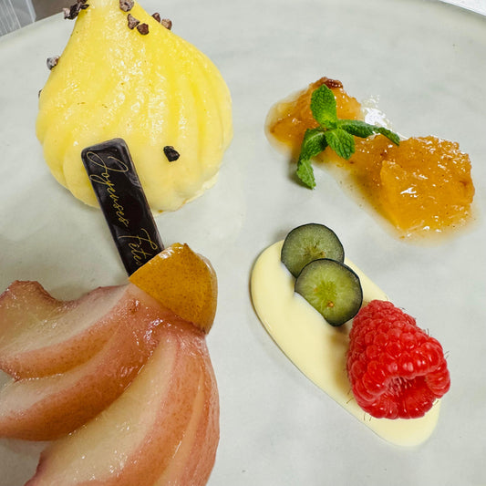 Nouvel An: Dessert: Douceur de l’An aux fruits et ses garnitures