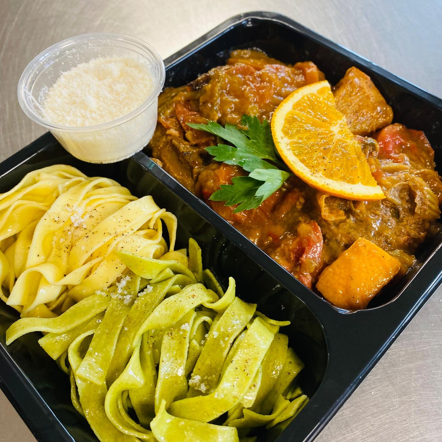 Jeudi 14/05: Osso Buco à la milanaise et duo de tagliatelles